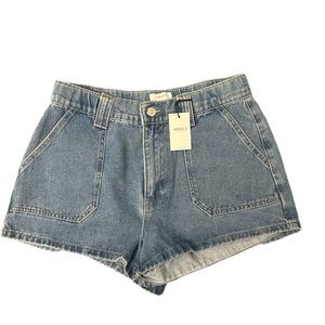 Forever 21 Women's Blue Denim Shorts